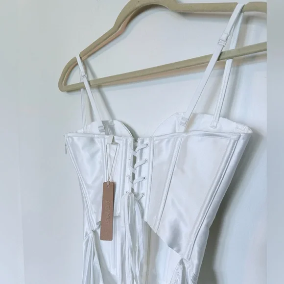 SKIMS Ivory Woven Shine Corset Dress Bachelorette NWT- Size Small - Picture 10 of 12